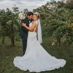 Meet your Posher, Caitlin